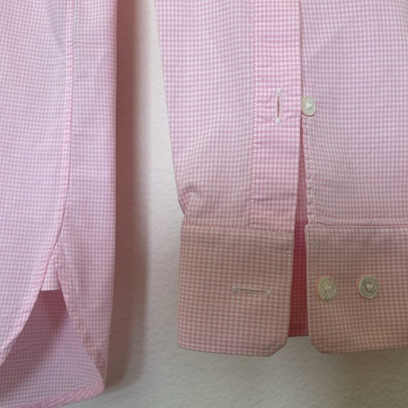 Burberry shirt purchased from Saks Fifth Avenue. Size 15 1/2-39 - Picture 3 of 5